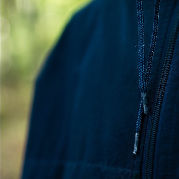 Reebok Embroidered Crest Jacket - Picture 3 of 6